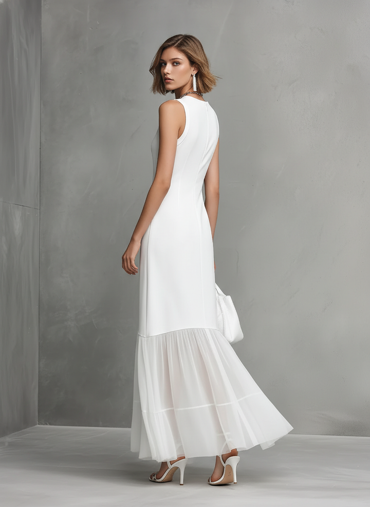 Elegant Women's White Sleeveless Dress With Milk Silk And Chiffon Paneling
